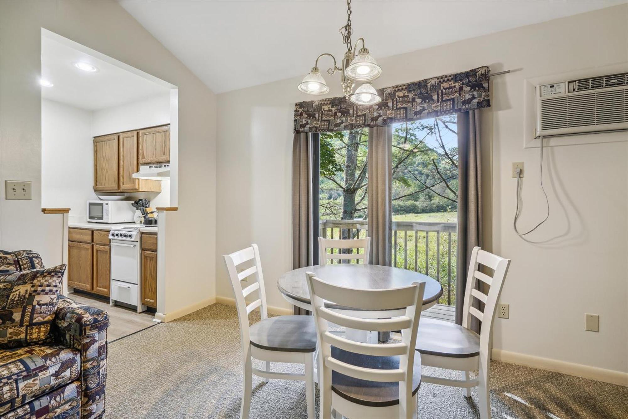 קילינגטון Cedarbrook Deluxe Two Bedroom Suite With Outdoor Heated Pool 21202 מראה חיצוני תמונה